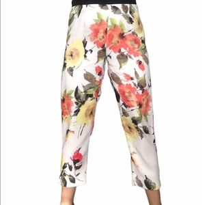 #004 - Melissa Paige Floral cropped Pants